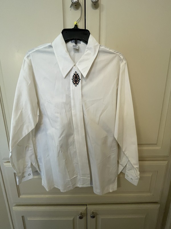 Gallagher Women’s White Long Sleeves Button Down Shirt - Size S
