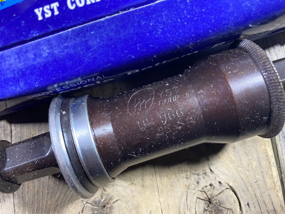 YST SPECIAL BB966 THREADLESS BOTTOM BRACKET BB 68x115 68mm SHELL JAPAN - Image 2 of 3