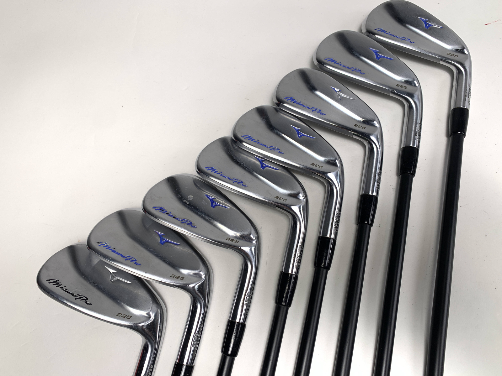 Shifts KBS Tour Graphite TGI 90 – Set 3-PW, Stiff Plus, 90g, Neuf