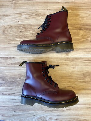 Dr. Martens Shoes Smooth Leather Size 36 USA 4 UK3 Red Bordeaux