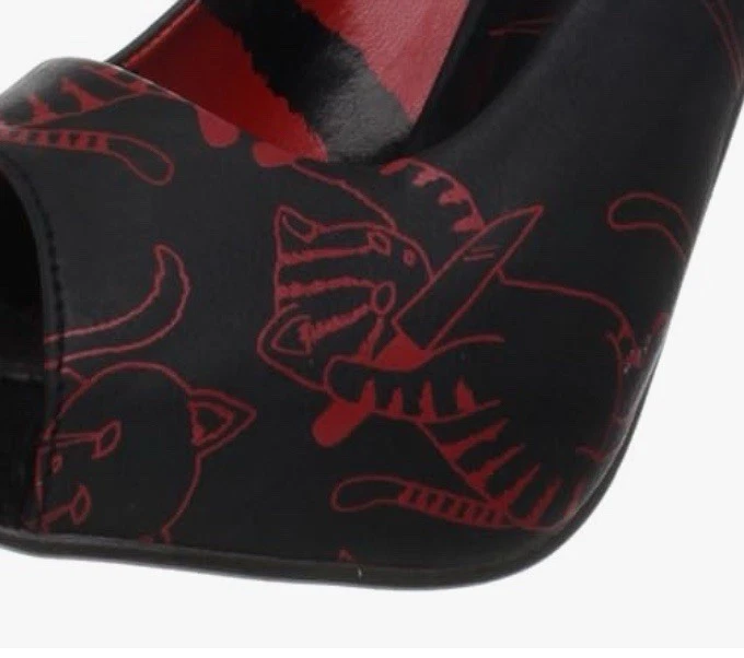 Iron Fist Stabby Laser Eyes Cat Rojo/Negro - Mujer EE. UU. 7 Tacones - Bomba Peluda Foto 2 de 4