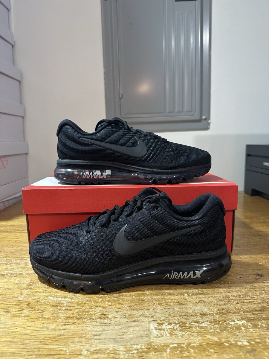 Mens Sizes 7.5-15 Nike Air Max 2017 Triple Black 849559-004  display picture 1