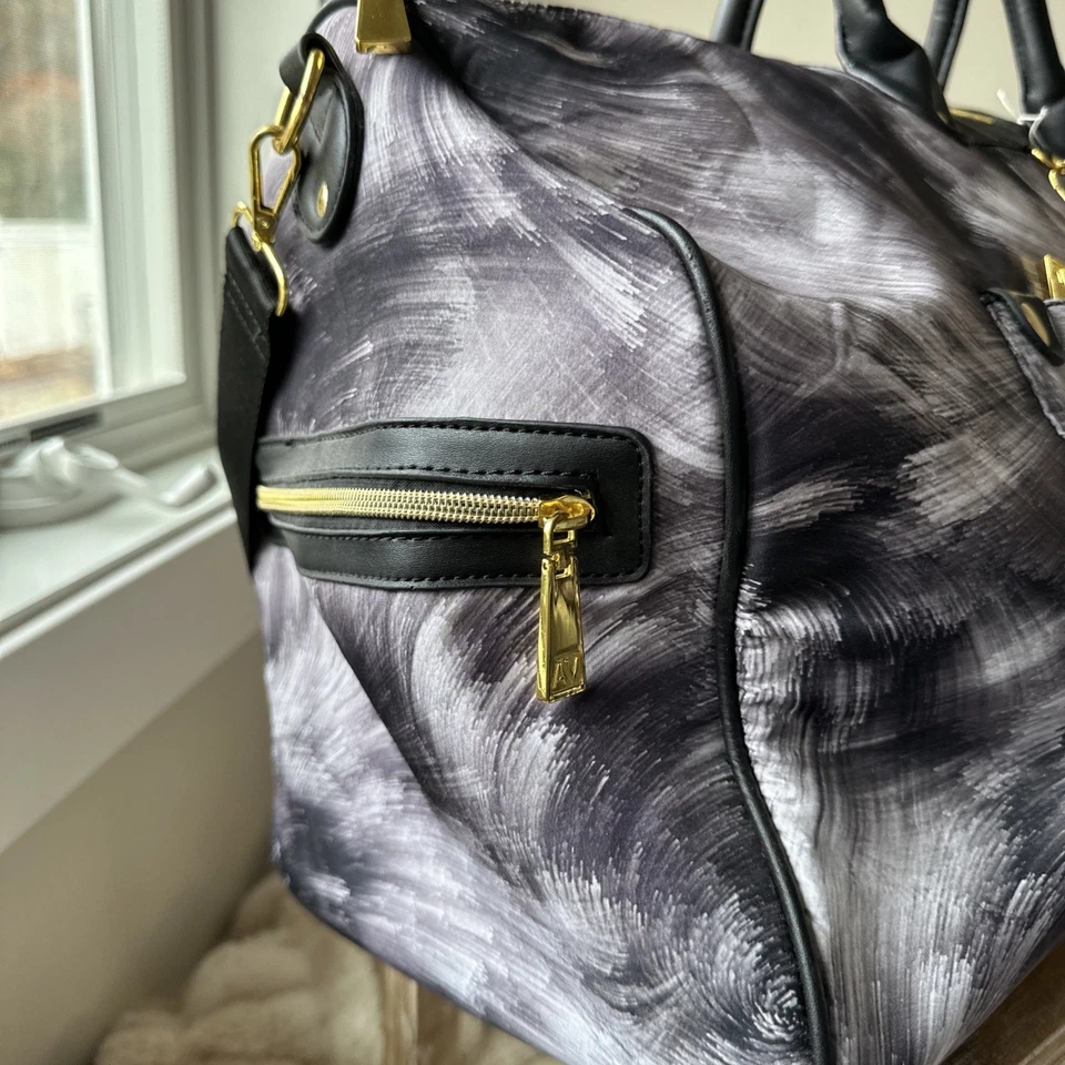 Adrienne Vittadini Women's Duffel  Bag Purple/Black New  Tags (retail $385) - Image 3 of 4