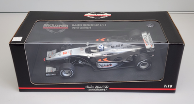 West McLaren Mercedes ミニカー シルバー Minichamps McLaren Collection Mercedes MP 4/15 D. Coulthard 1/18