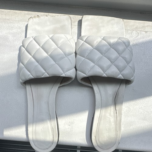 Bottega Veneta Women’s White Quilted Slide Sandals Lambskin Leather EU 39