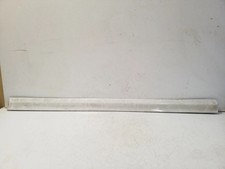Volkswagen PASSAT B4 1995 Beplankung T?rleiste Zierleiste vorne 3A0853516A