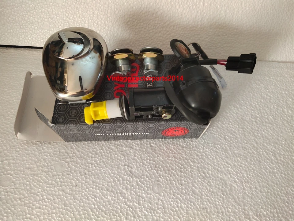 Genuine Royal Enfield Common Key Set Classic 350cc/500cc Lock Kit Part-584581/E - image 2 of 3