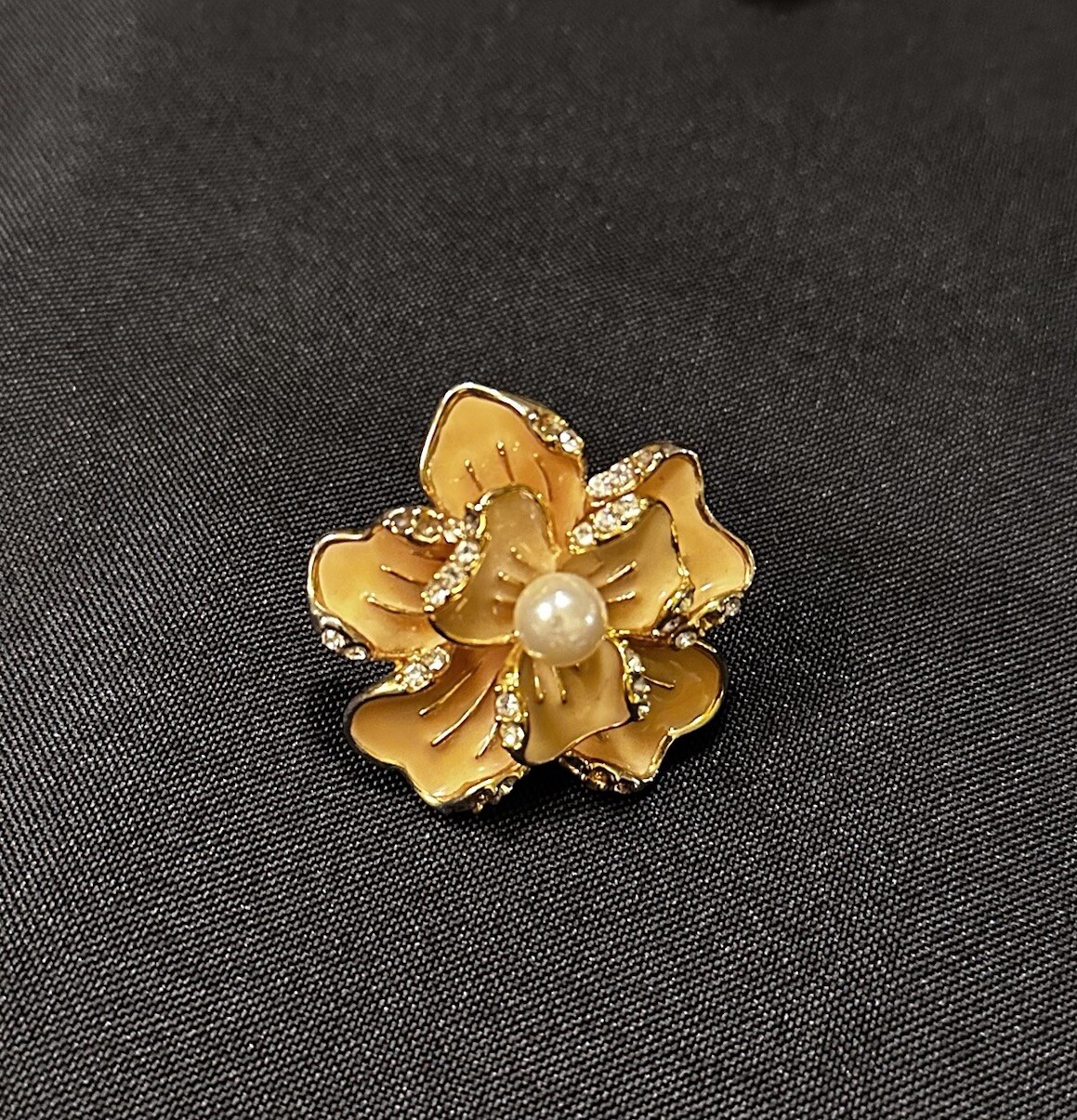 VTG Flower Ring - image 4