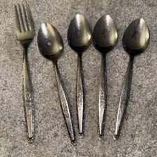 VTG Stylecraft SYF2 Single Rose T&N Japan Stainless Flatware 4 Spoons 1 Fork