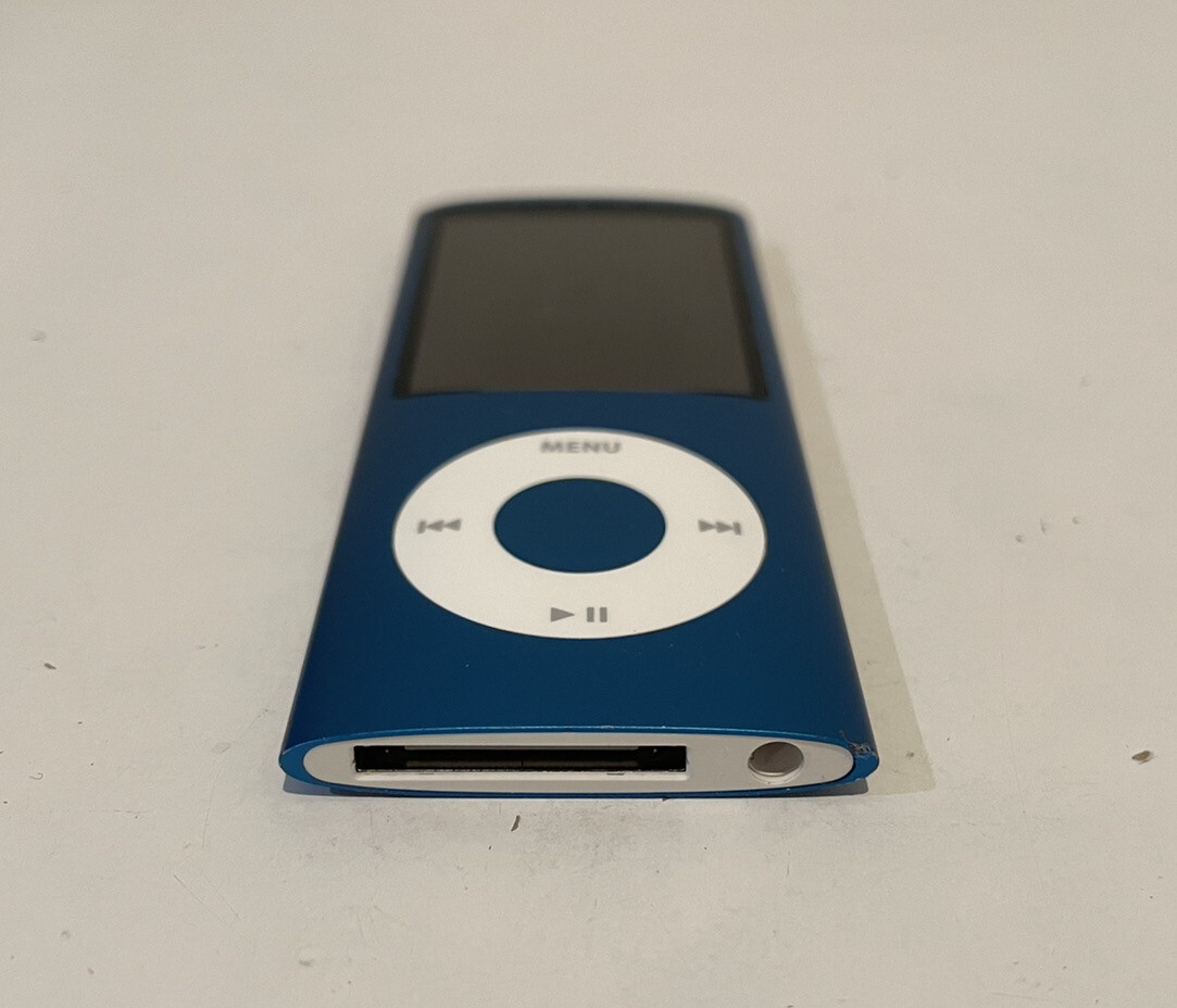 Apple iPod nano 4th Generation Chromatic Blue (16 GB) 885909277056