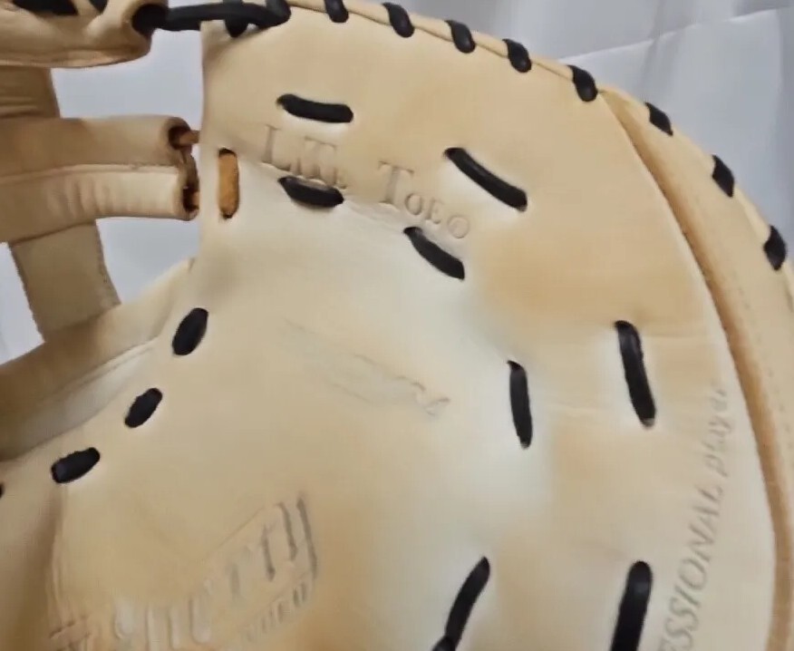 Rawlings Liberty Advanced RLACM34W 34” Softball Catchers Mitt Right