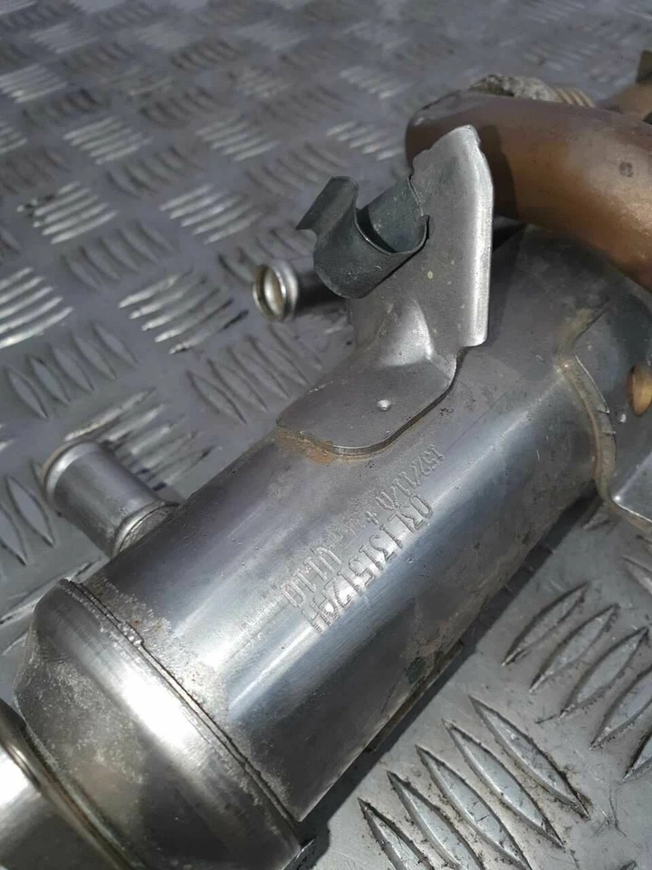 UNIDAD REFRIGERADOR AUDI A5 S-LINE EGR 03L131512AH CUPÉ B8 QUATTRO 2L DIÉSEL CA 2011 Foto 3 de 4