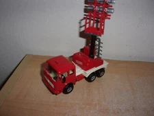 Gama Mercedes Benz Light Tower Truck Red 1:55