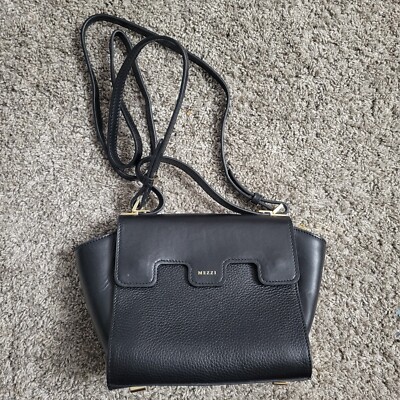 Mezzi Mini Cosima Crossbody Bag Classic Black Bluetooth Speaker and Charger