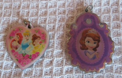 2 Disney Anhänger guter Zustand
