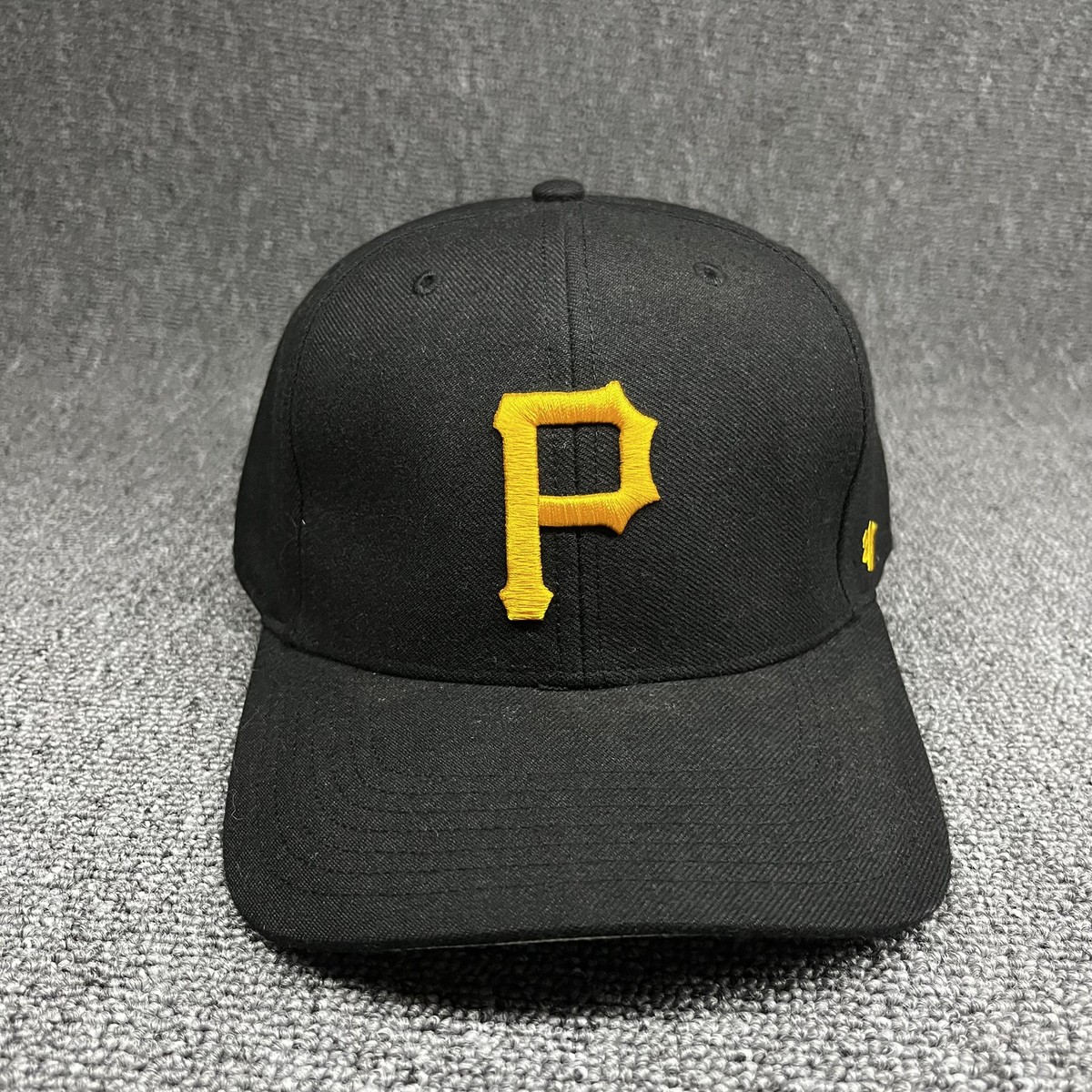 Pittsburgh Pirates '47 Clean Up Adjustable Hat Black Yellow MLB Strapback Cap