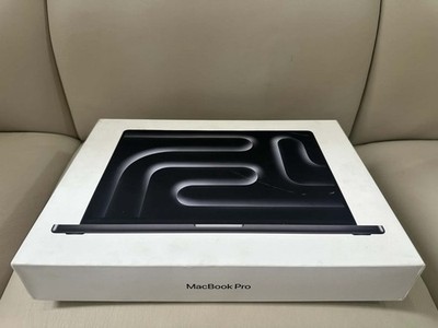 16'' APPLE MACBOOK PRO M4 MAX 8TB SSD 128GB RAM  16-CORE 40-CORE GPU BLACK NANO