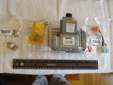 NEW HONEYWELL/RESIDEO VR8345M4302 UNIVERSAL 24V GAS VALVE 3/4" X 3/4'"