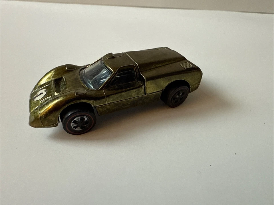 Hot Wheels 1967 Redline Olive Ford J-Car Usado - Imagem 2 de 4