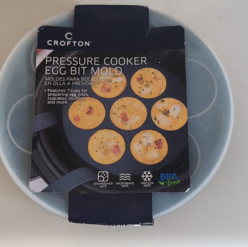 Crofton Black Silicone Egg Bit Mold 7-Cup Pressure Cooker BPA Free
