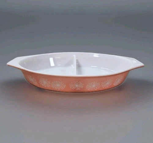 Vintage Pyrex 1 1/2 Qt Pink Daisy Divided Casserole Dish - No Lid