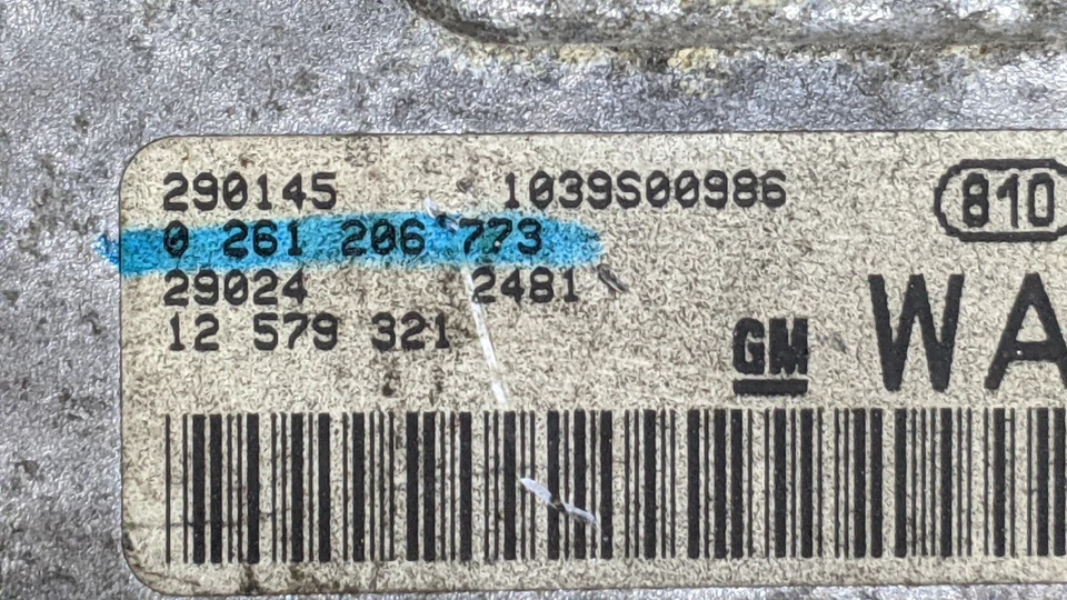 2002-03 Saturn Vue 3.0 Engine Control Computer Module 0261206773 GM ECM ECU OEM - Image 2 of 2