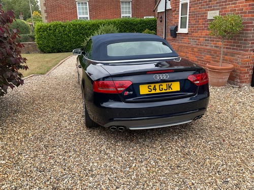2010 Audi S5 / B8 / quattro / V6T / convertible - Picture 14 of 16