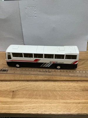 JOAL 149 VOLVO COACH JETWAYS TRAVELLERS IM MASSSTAB 1:50