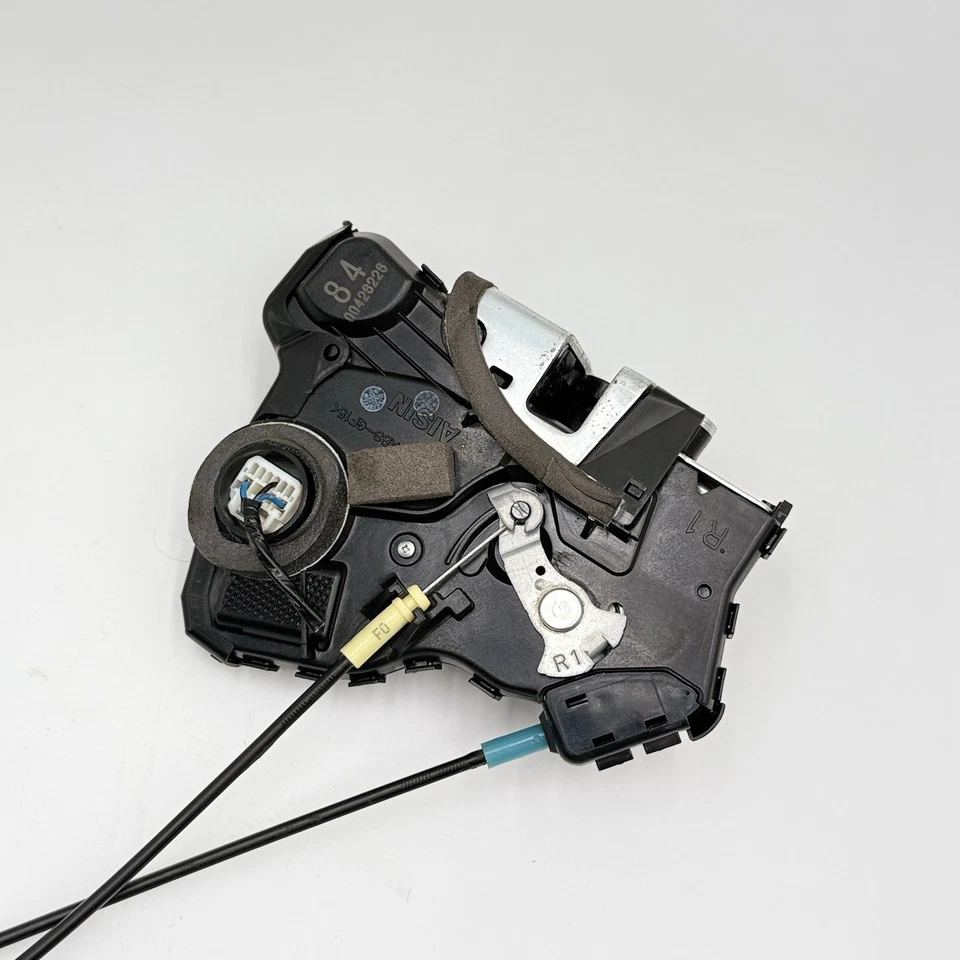 Actuador de bloqueo de puerta para pasajero Suzuki Grand Vitara 2010 probado OEM Foto 3 de 4