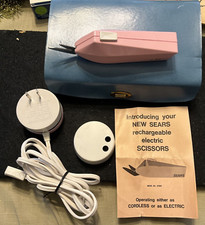 Vtg Sears Nożyczki elektryczne Różowe Akumulator Z walizką i ręcznymi pracami