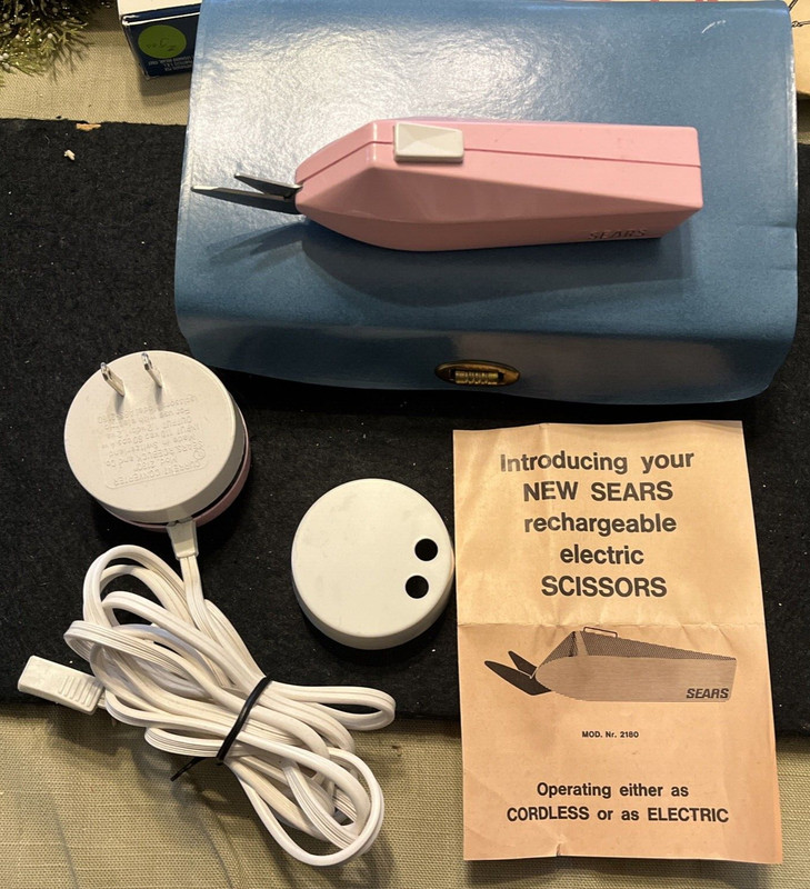 Vtg Sears Electric Scissors Pink Rechargeable W/ Case & Manual Works