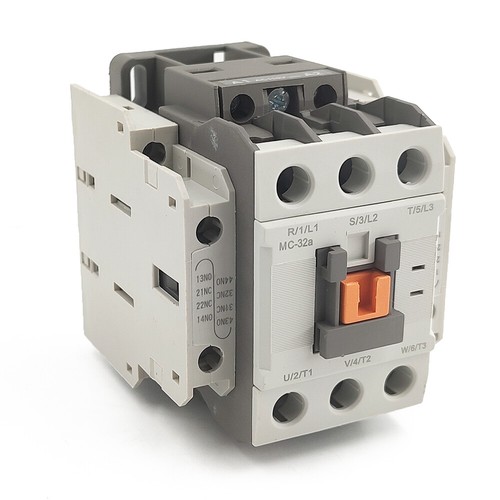 MC-32A Contactor CA 120V Bobina 32A 50/60Hz Reemplazar LS IS MC Contactor MC-32a-22 - Imagen 1 de 6