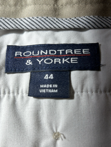 Neu ohne Etikett ~ Roundtree & Yorke ~ klassische Passform für Herren ~ Reise ~ elegante Shorts ~ khaki ~ Größe 44 - Bild 3 von 7