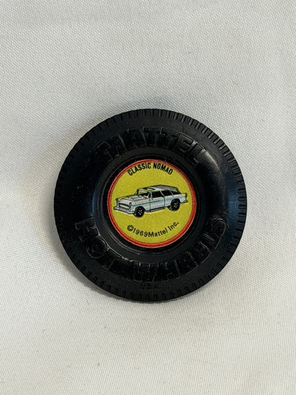 1969 MATTEL HOT WHEELS REDLINE ERA CLASSIC NOMAD PLASTIC WHEEL MAIL IN PIN