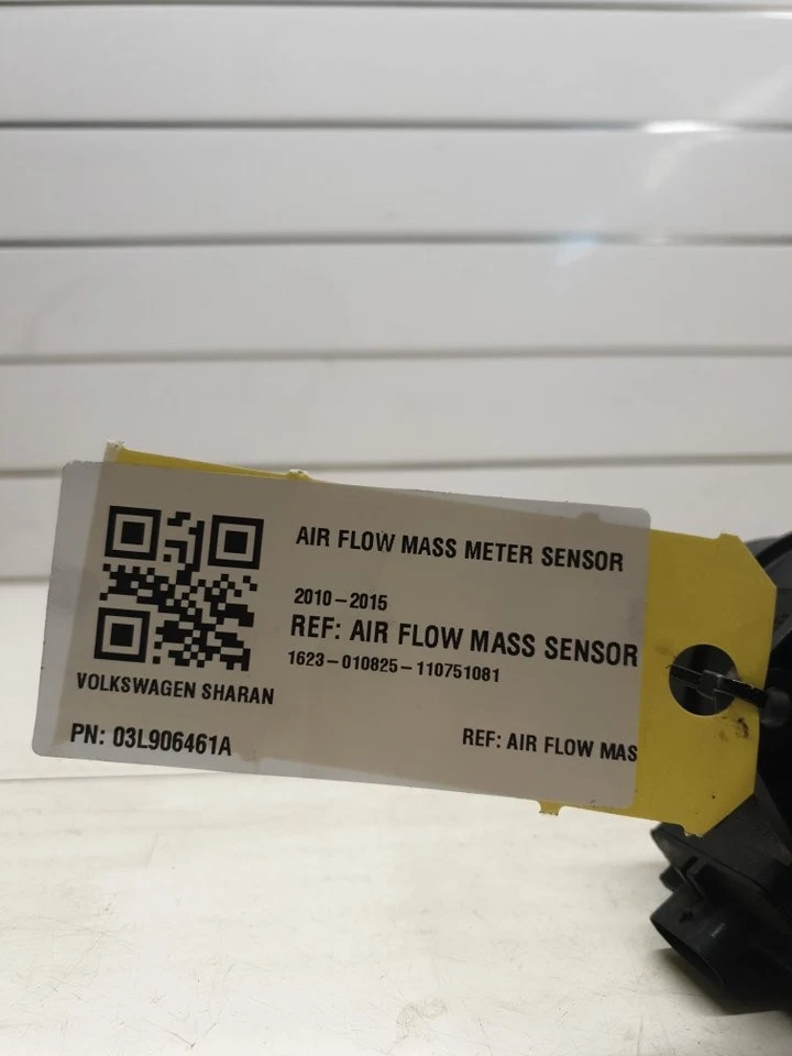 Volkswagen Sharan 2010-2015 Air Flow Mass Meter Sensor 03L906461A - Image 2 of 4