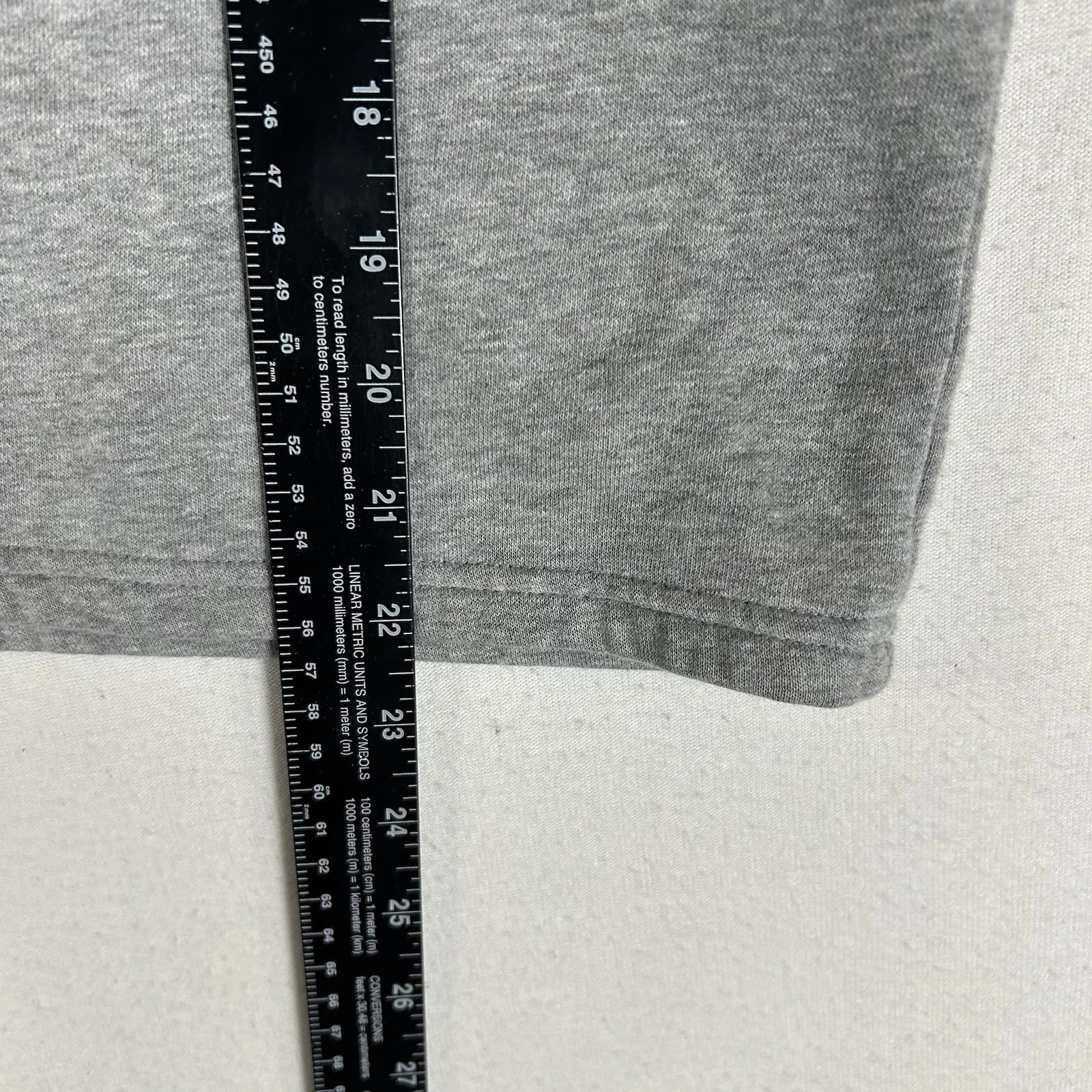 VETEMENTS Felpa con cappuccio Under Armour finto collo Activewear donna XS vestibilità ampia grigio logo palestra corsa