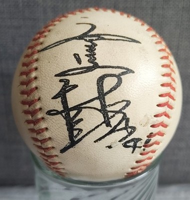 Masaki Saito Autographed Signed Baseball NPB Japan Yomiuri Giants