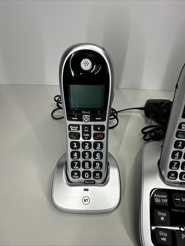 BT 4600 Trio Big Buttons Telefony bezprzewodowe premium z uciążliwym blokowaniem połączeń W bardzo dobrym stanie - Zdjęcie 2 z 10
