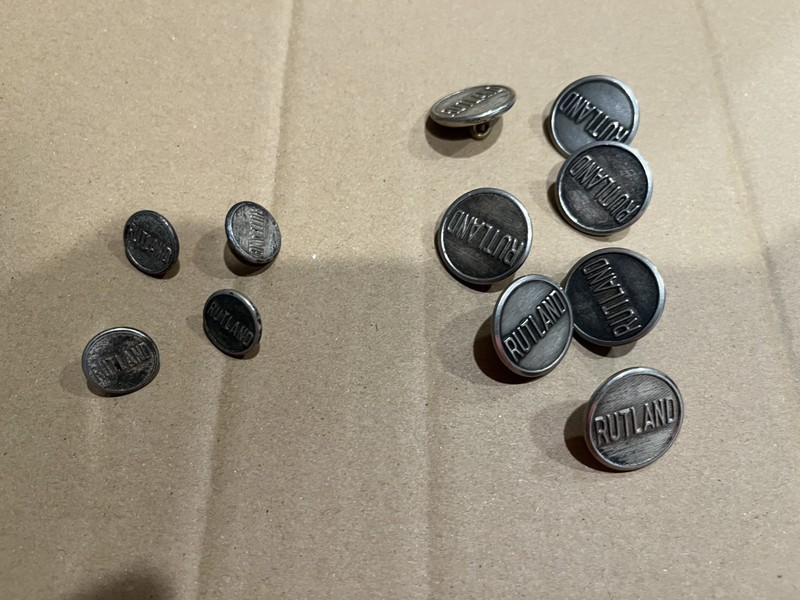 RUTLAND  RAILROAD UNIFORM BUTTONS Medium & Small  Nickel Flat