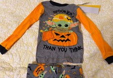 NWT Star Wars The Mandalorian Boys Sz 4 Halloween 2pc Pajama Set LS/Pants