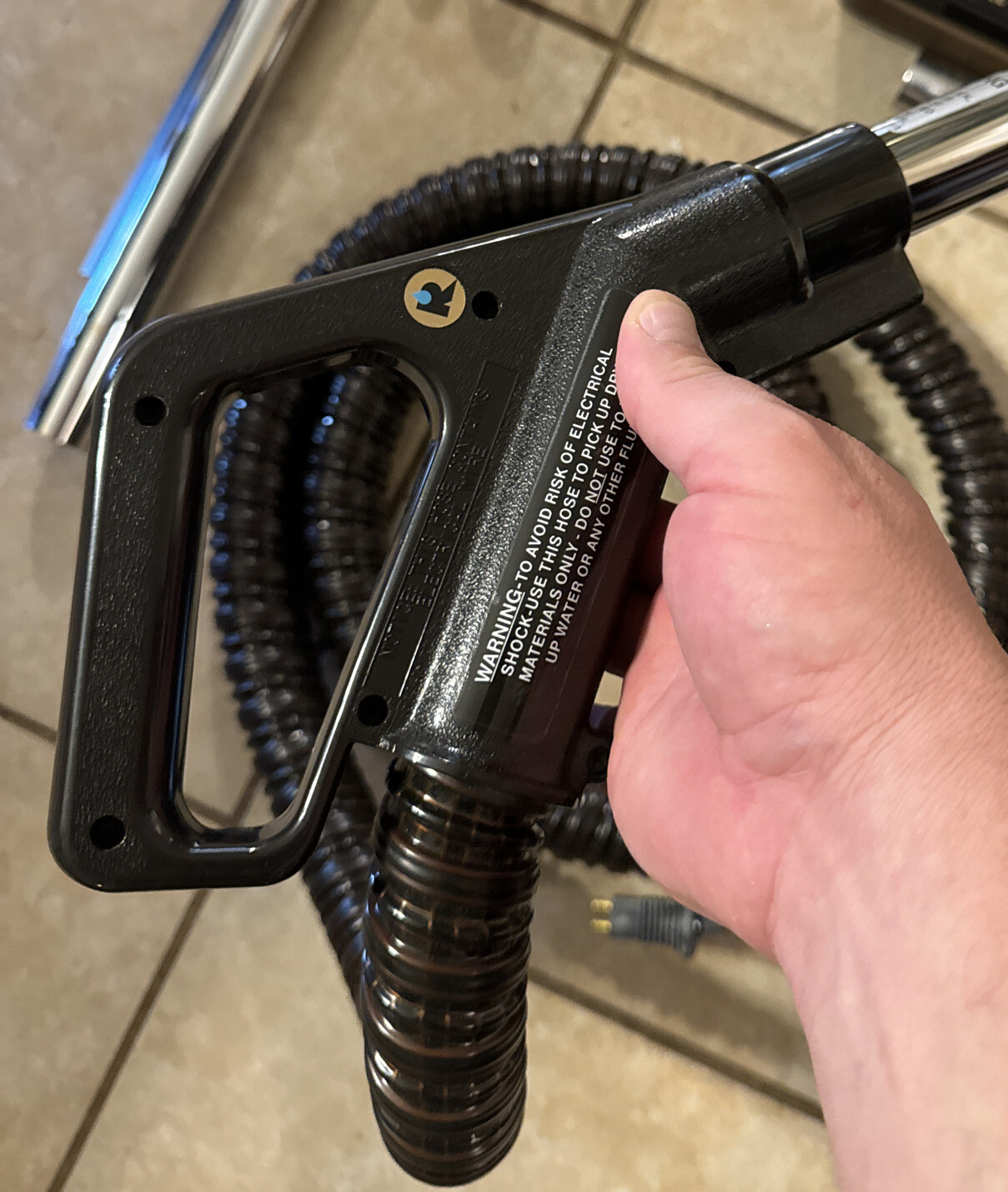 Rainbow SE D4C Canister Vacuum with Power Nozzle, Hoses & Attachments