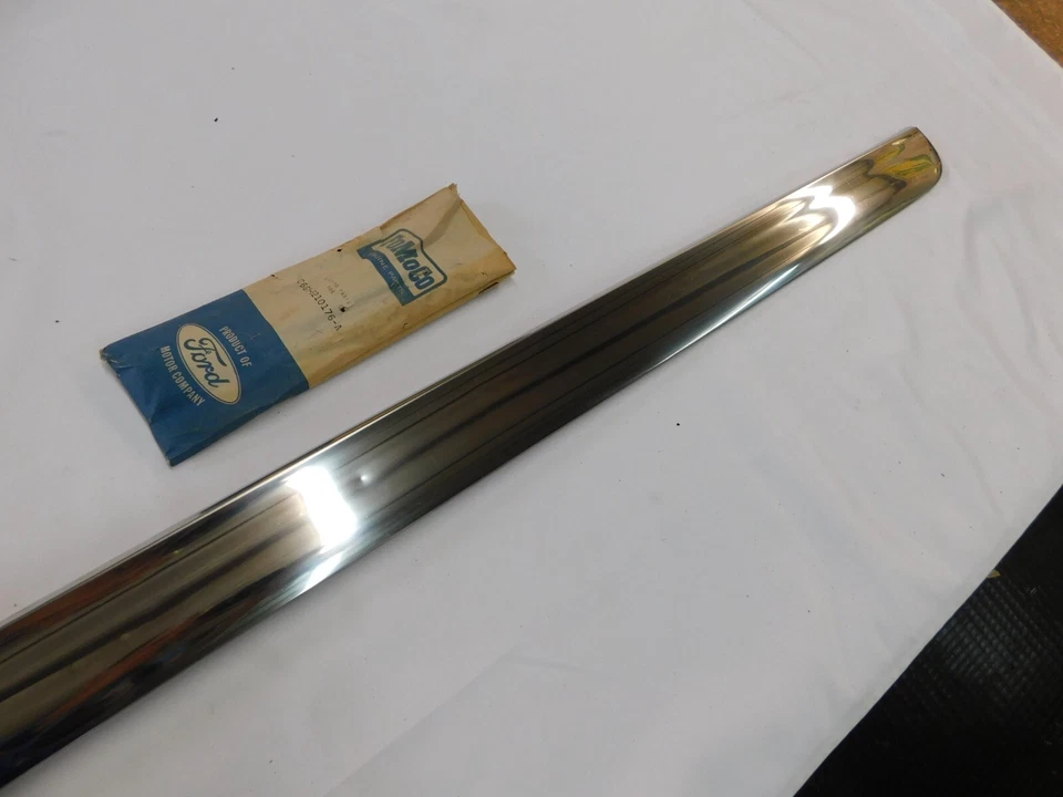 NOS OEM Ford 1967 Mercury Comet Rocker Panel Moulding Trim Stainless Steel - Image 4 of 4