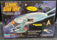 1995 Playmates - Classic Star Trek U.S.S. Enterprise NCC-1701 NIB 