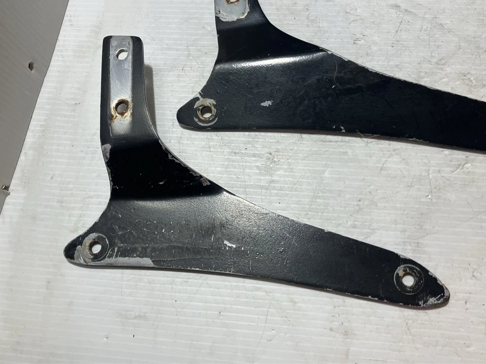 Kawasaki Vulcan Classic 1700 2009 soportes de montaje Sissybar (mal pintados) (OEM Foto 2 de 4