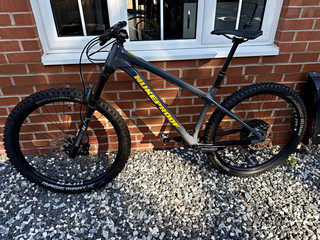 Nukeproof Scout 27.5in Medium Grey/Yellow Aluminium Hardtail Mountain Bike