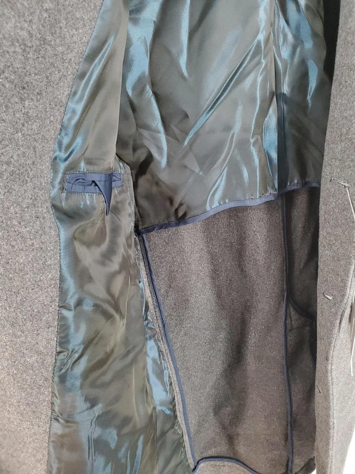 Michael Kors Coat Men's 38R Grey Ghent Slim Fit Stretch Wool Blend Overcoat - Image 2 of 4