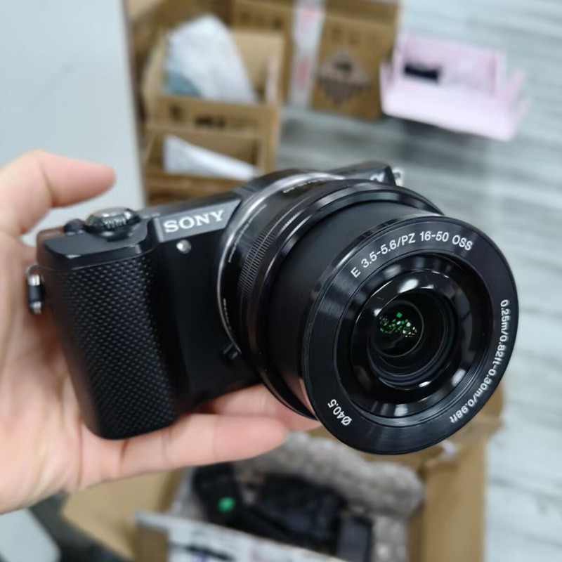 Sony Alpha a5000 Black 20.1 MP Mirrorless Digital Camera OSS 16