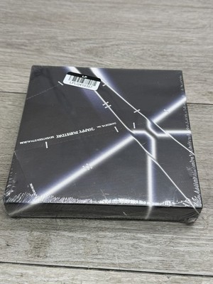 Seventeen - SEVENTEEN 5th Album HAPPY BURSTDAY (DAREDEVIL Ver.) - Music & Perfor