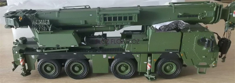 Grúa móvil blindada 1:50 preconstruida para WSI FOR Liebherr G-LTM 1090-4.2 Foto 3 de 4