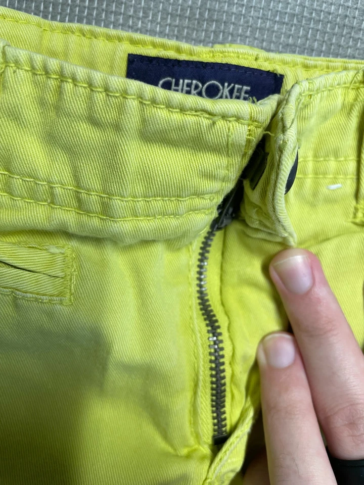 Pantalones Cortos Informales Cherokee Niños Talla 5 Amarillo Sólido Frente Plano Cremallera Cierre Botón Mosca Foto 3 de 4
